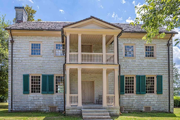 Historic Rock Castle in Hendersonville Tennessee, a well-known landmark north of Nashville.